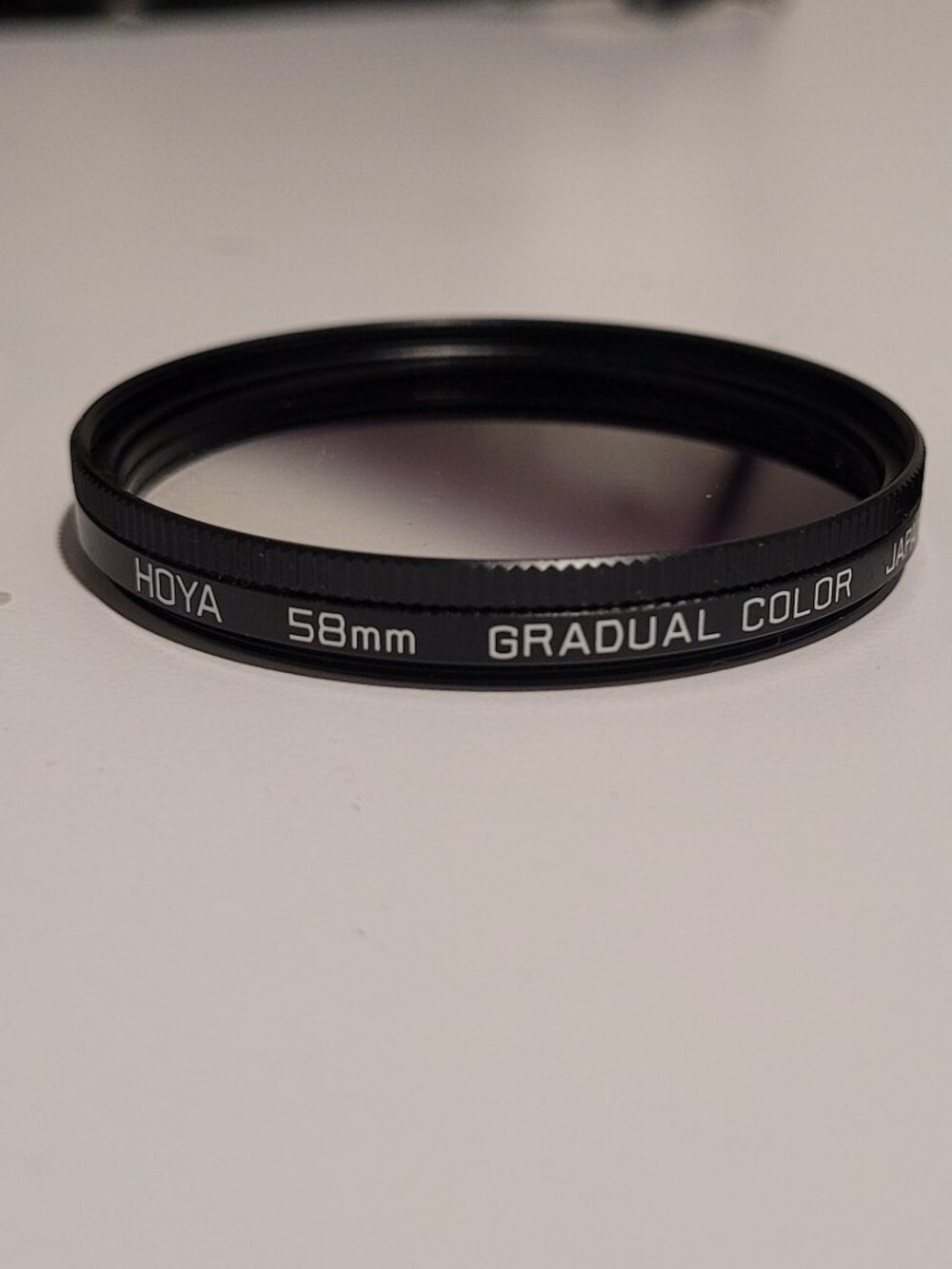 HOYA 58 MM Gradual Color Filter